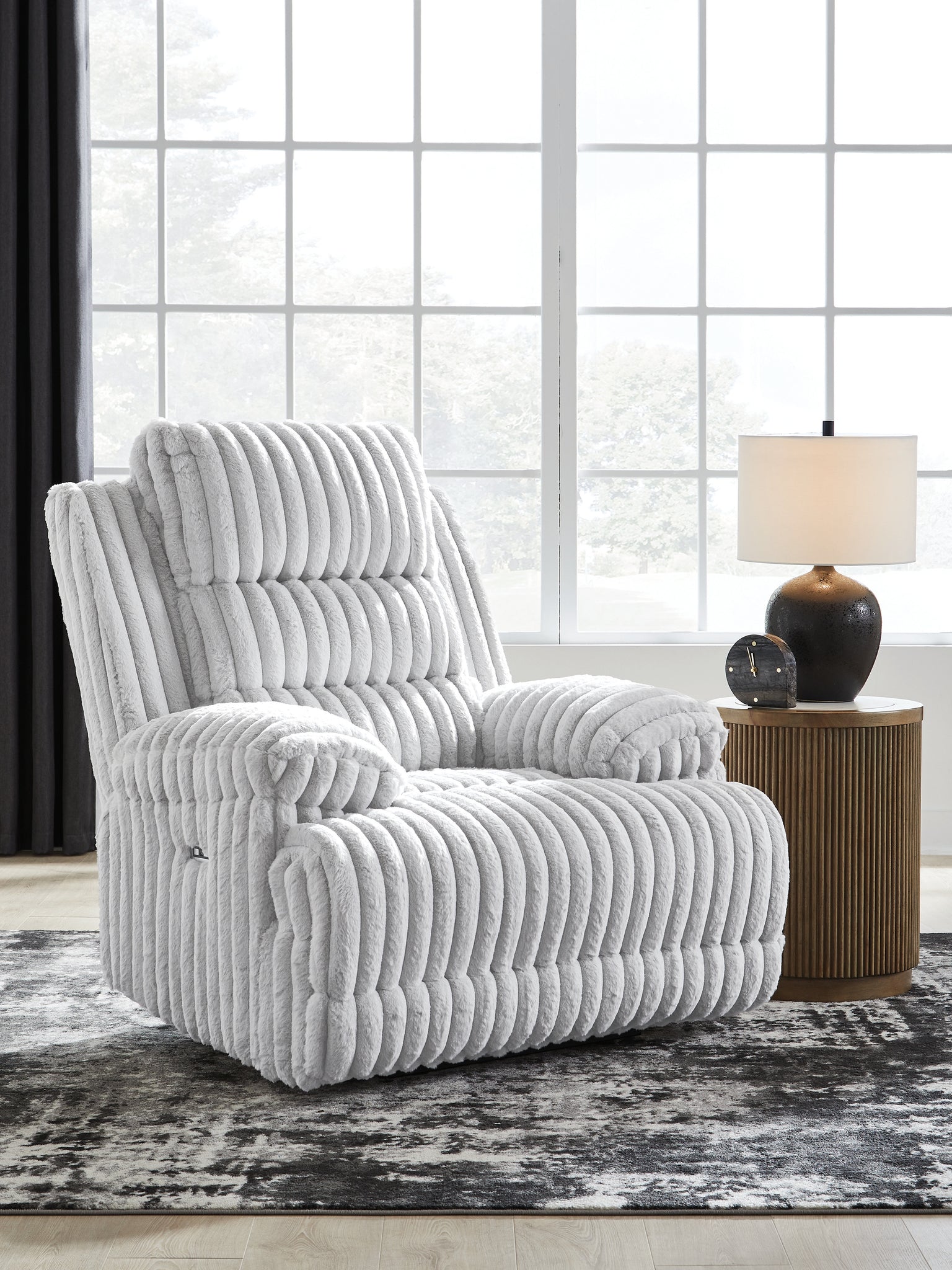 Rhines Falls Recliner