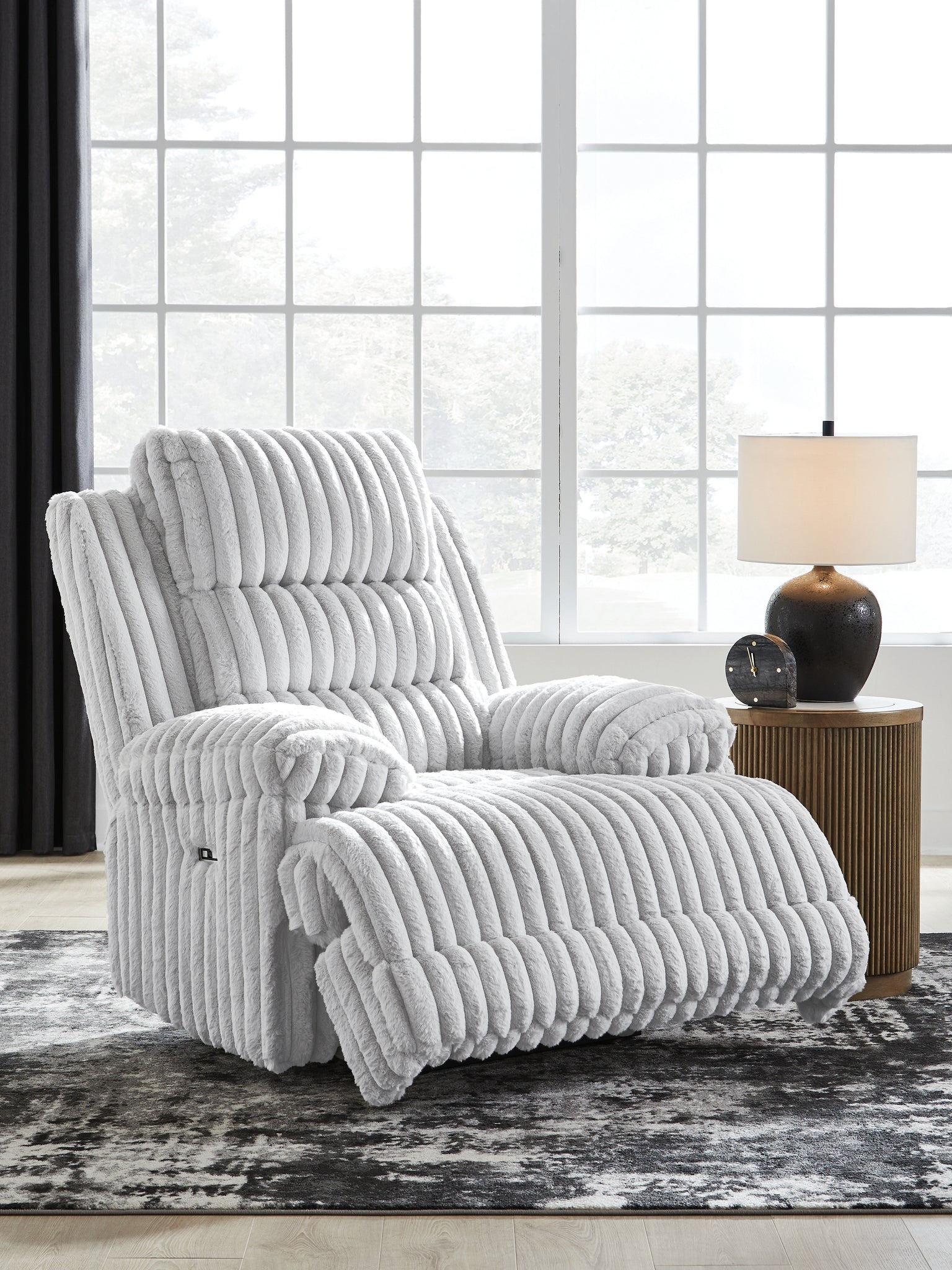 Rhines Falls Recliner
