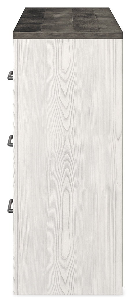 Gerridan King Panel Bed, Dresser and 2 Nightstands