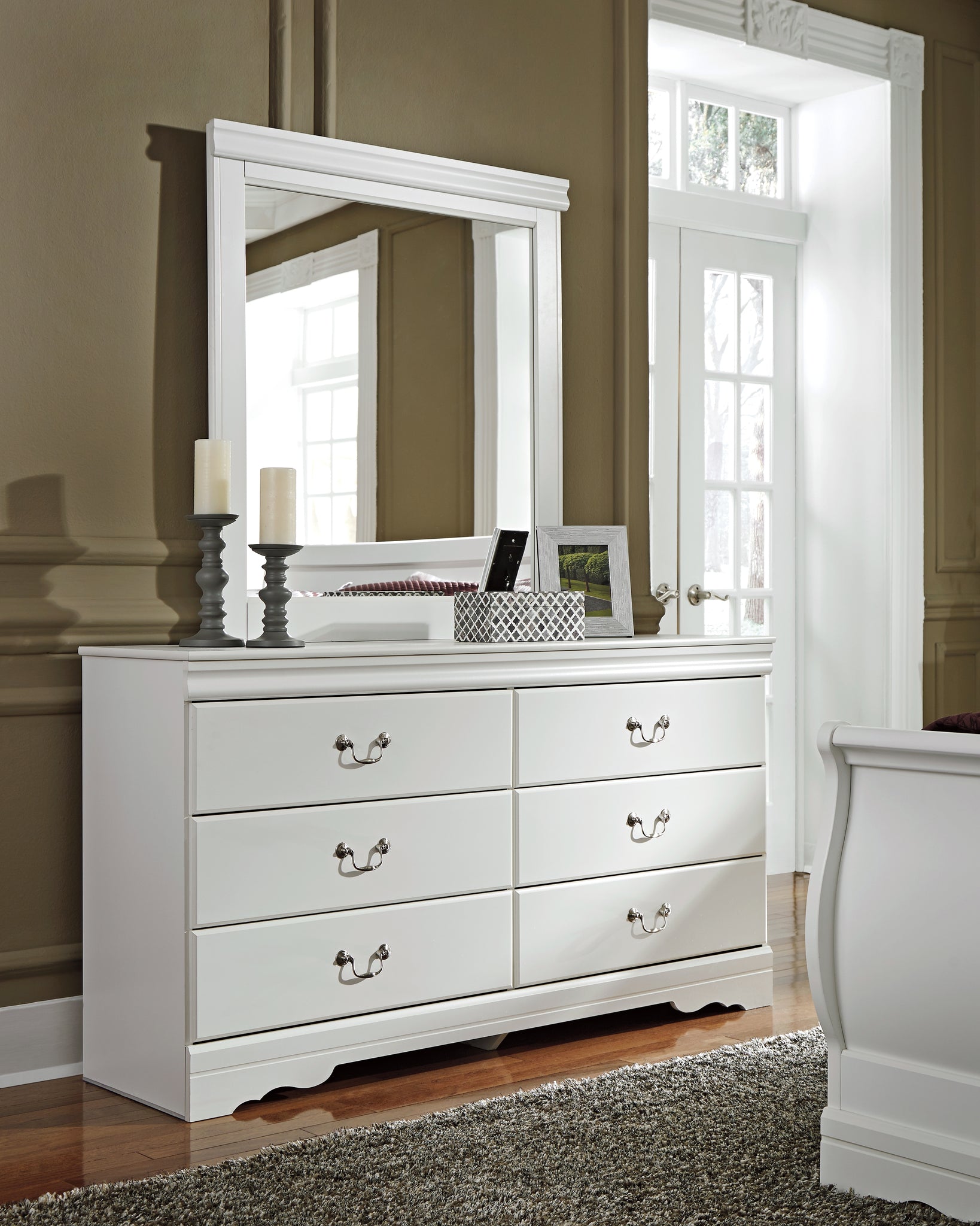Anarasia Twin Sleigh Bed, Dresser, Mirror and Chest