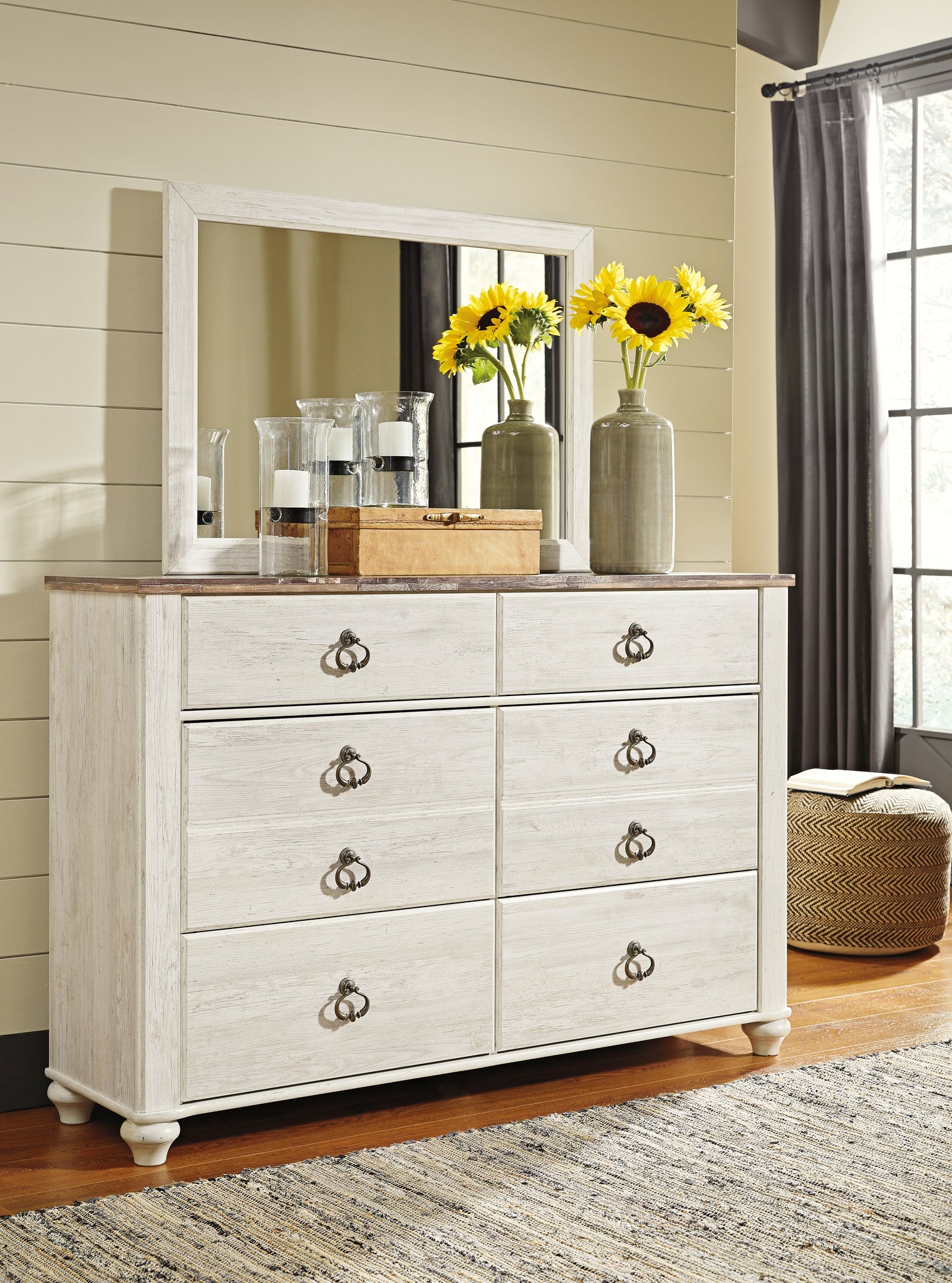 Willowton King Sleigh Bed, Dresser, Mirror, Chest and Nightstand
