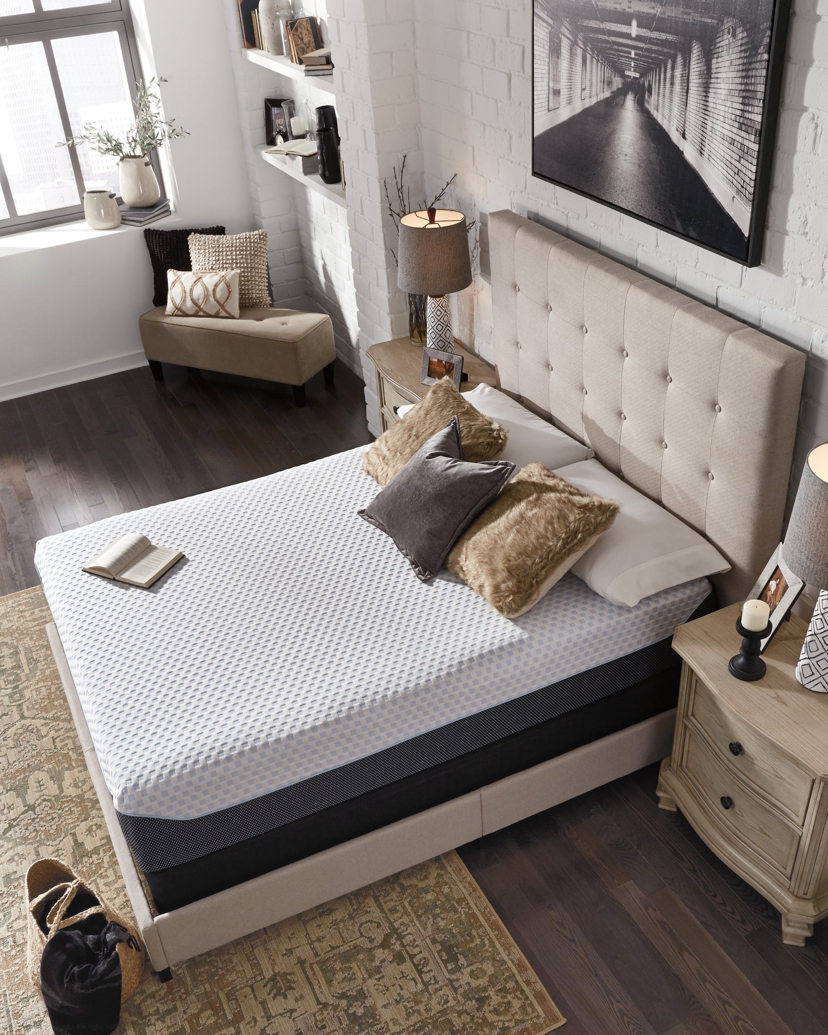 12 Inch Chime Elite California King Memory Foam Mattress in a box